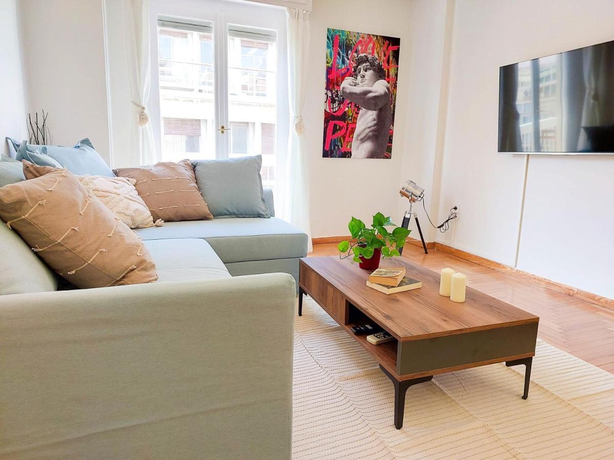 Apartamento Exarchia Artistic Getaway For Groups Atenas Exterior foto